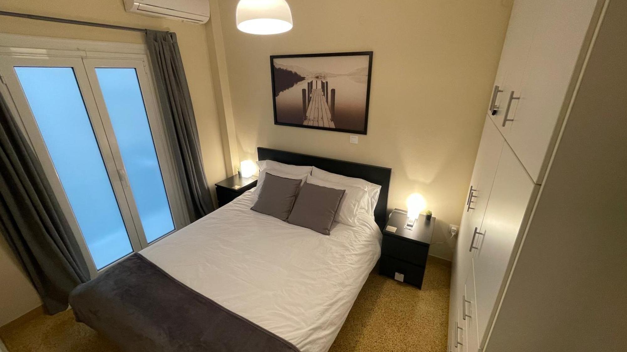 4 Newly Renovated Charming Apartments Steps From Panormou Metro Station Atenas Quarto foto