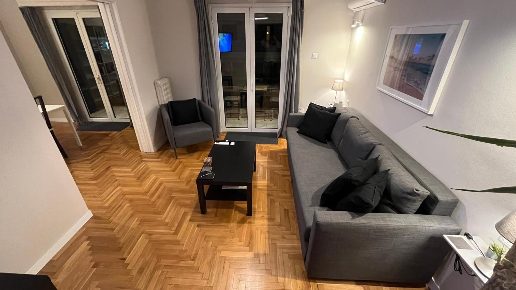 4 Newly Renovated Charming Apartments Steps From Panormou Metro Station Atenas Quarto foto