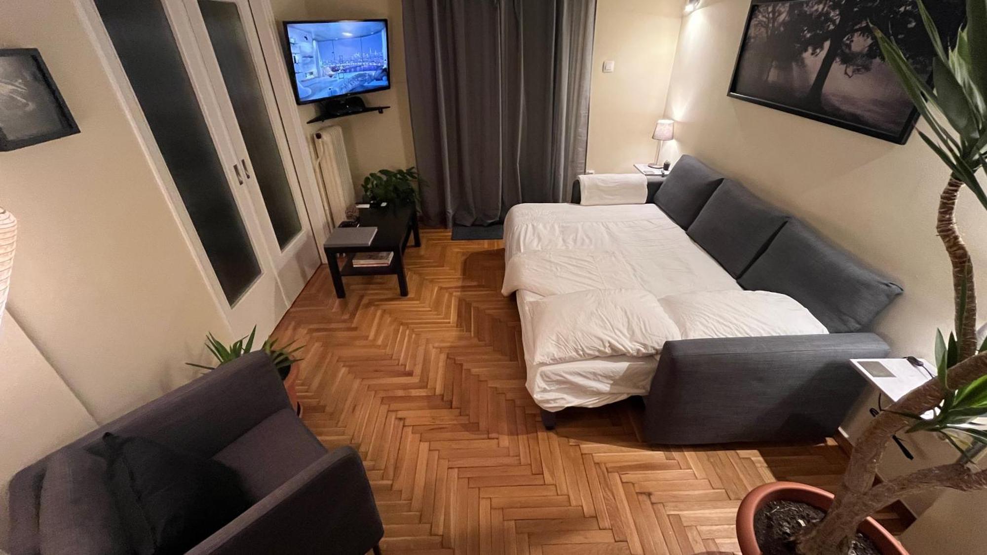 4 Newly Renovated Charming Apartments Steps From Panormou Metro Station Atenas Quarto foto