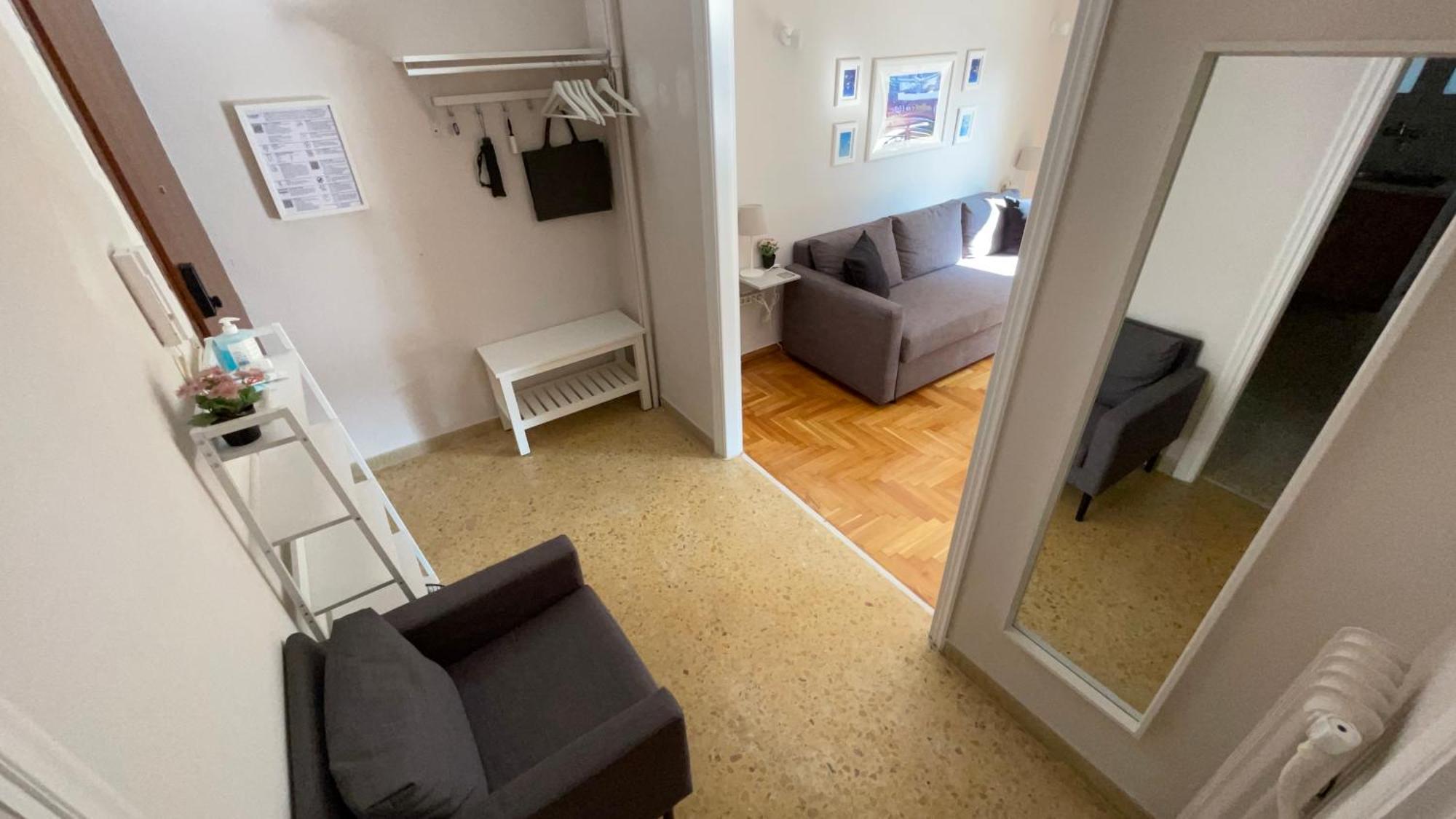 4 Newly Renovated Charming Apartments Steps From Panormou Metro Station Atenas Quarto foto